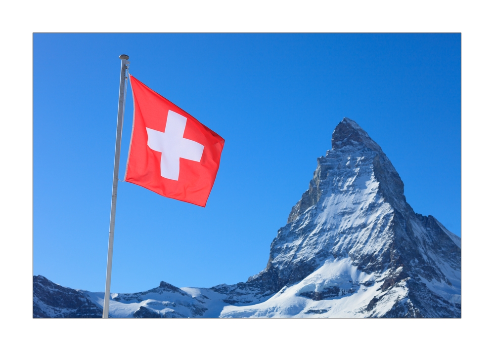 Matterhorn mit Schweizerfahne #36217
