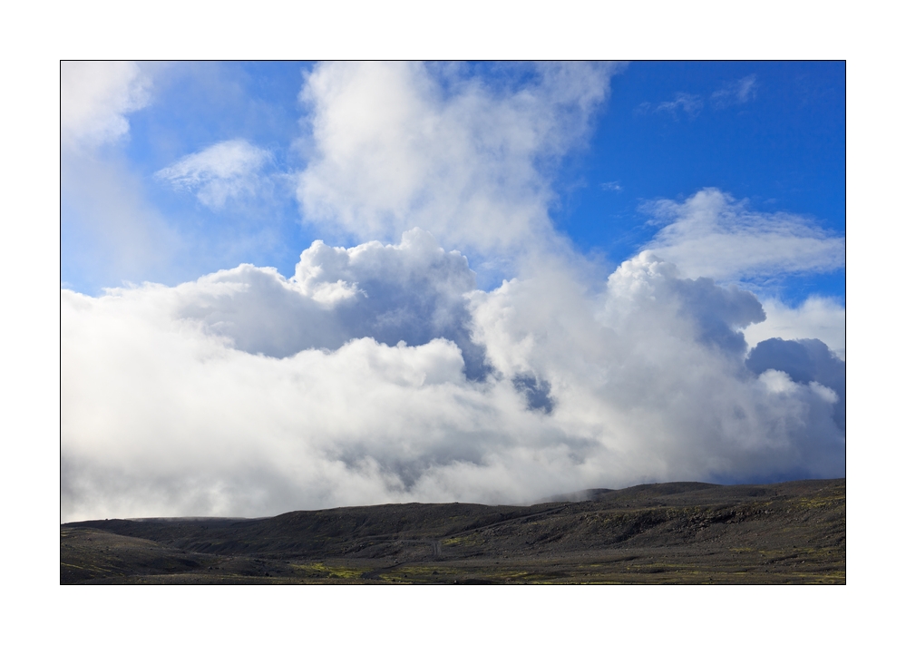 Wolkenhimmel 33107