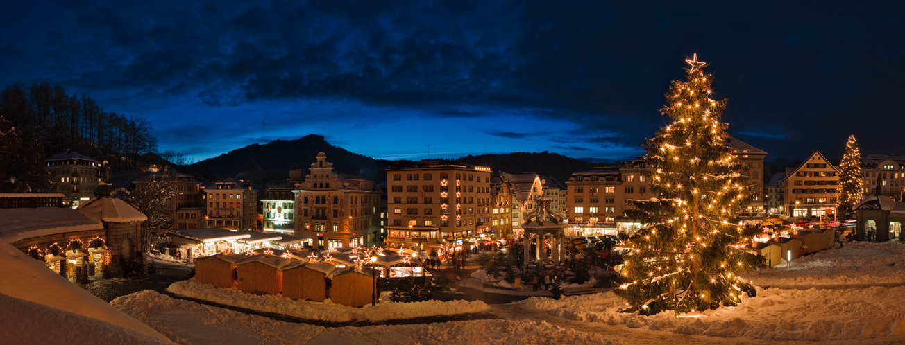 Einsiedler Weihnachtsmarkt Pano #26076