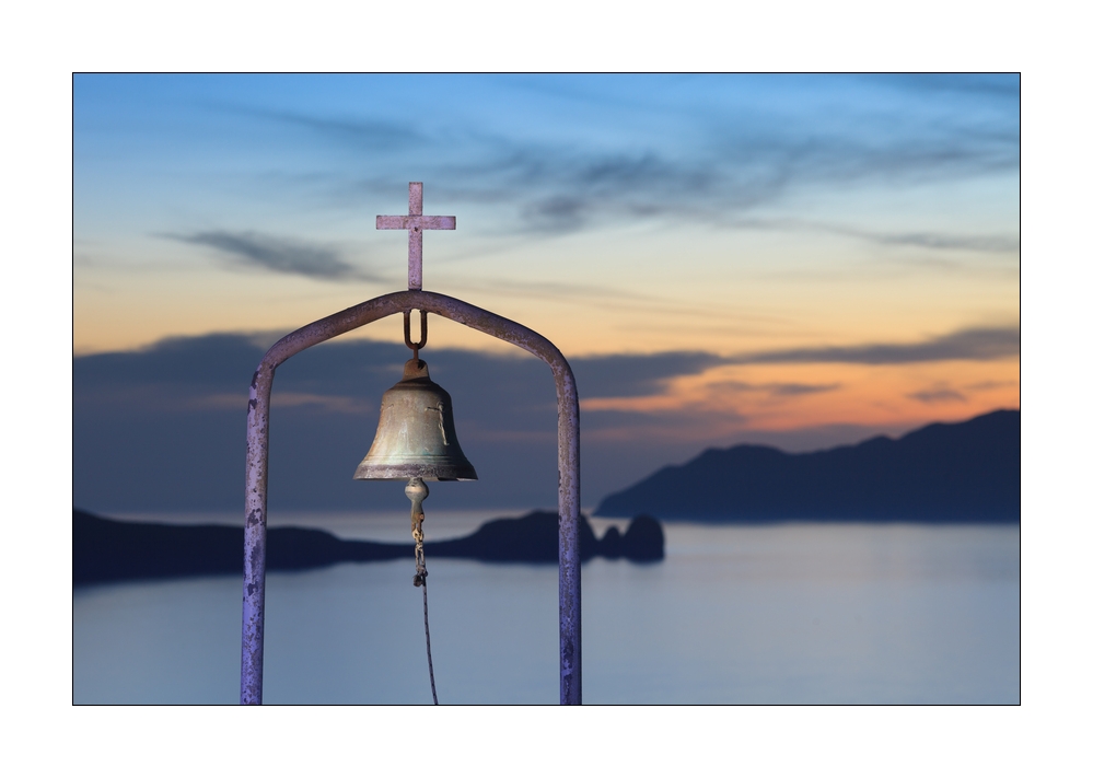 Glocke mit Abendstimmung #37670