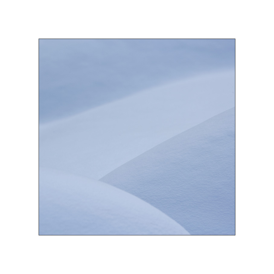 Schneehuegel #17285